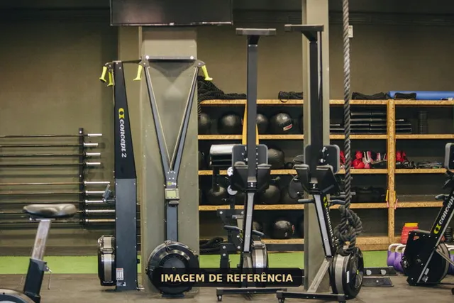 Fitness com mais de 270 m² — imagem de referência, não é foto do empreendimento